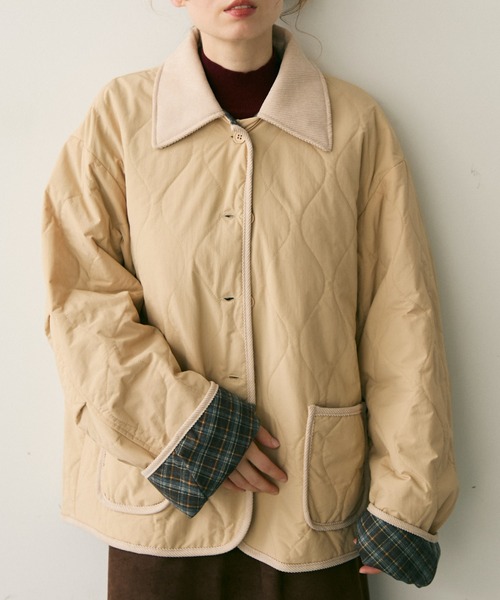 Crisp（クリスプ）の「コーデュロイカラーキルティングジャケット（ブルゾン・レディース・ブラック/ベージュ・FREE）」の19枚目の写真
