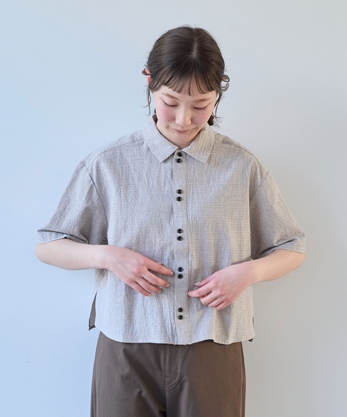 bulle de savon(ビュルデサボン)の「60sフレンチリネン boy shirt(シャツ/ブラウス・レディース・ピンク/オレンジ/ホワイト/サックスブルー/チャコールグレー/ベージュ系その他/ブルー系その他・FREE)」の3枚目の写真