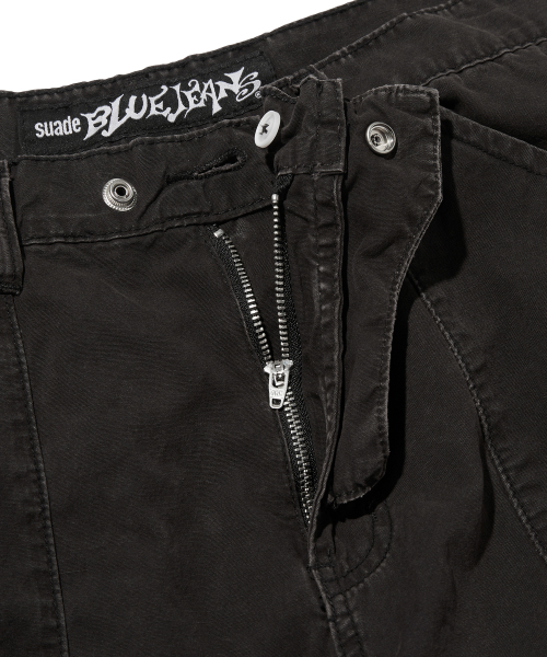 suade（スエード）の「WIDE CARGO SHORTS [BLACK]（その他パンツ・レディース・その他・LARGE/MEDIUM/SMALL）」の5枚目の写真