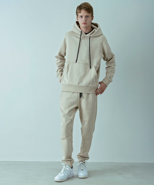 +phenix(プラスフェニックス)の「【WEB・直営店限定】+phenix(プラスフェニックス)HEAVY DUTY JOGGER SWEATPANTS ヘビー デューティー ジョガー スウェットパンツ(保温性/耐久性)(スウェットパンツ・メンズ・グレー/ブラック/ベージュ・M/XL/L/S)」の20枚目の写真