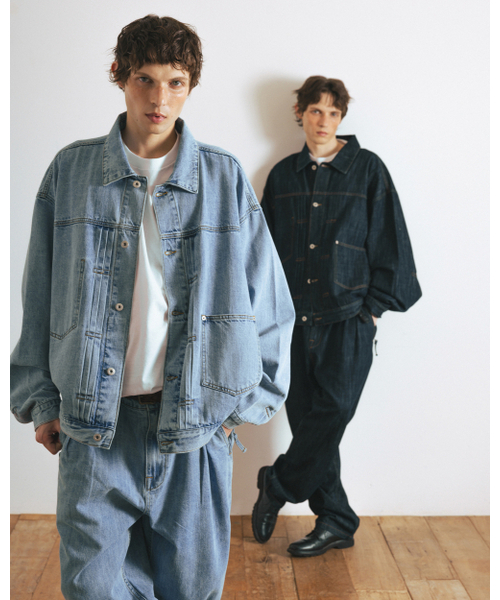 ANGLAN(アングラン)の「Pleated Wide Denim Jacket - Washed Blue(デニムジャケット・メンズ・その他・FREE)」の8枚目の写真