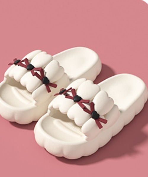 セール】【26年春夏新作】リボン付きぽこぽこマシュマロサンダル