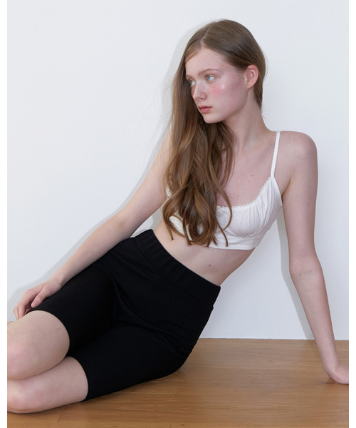 KINDABABY(カインダベイビー)の「pure lace bustier(ベスト・レディース・ホワイト・FREE)」の6枚目の写真
