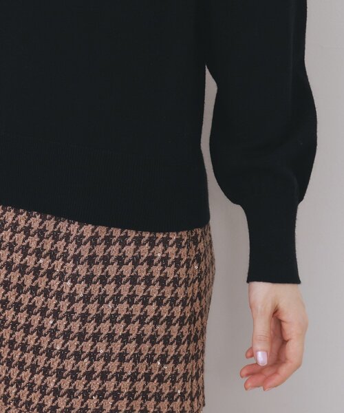 index（インデックス）の「ダブルビジューフェザー衿付きニット【洗濯機OK】（ニット/セーター・レディース・ブラック/オフホワイト/ナチュラル・36/38/40/42）」の22枚目の写真