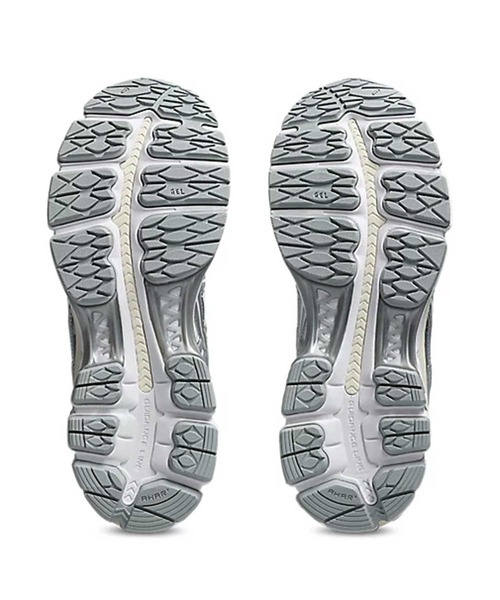 ASICS(アシックス)の「【ASICS/アシックス】GEL-KAYANO 12.1 HOLIDAY PACK/ゲルカヤノホリデーパック/スニーカー(スニーカー・レディース・ブラック/シルバー・24cm/23.5cm/25cm/24.5cm)」の16枚目の写真