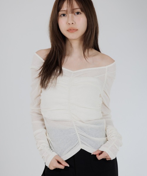 SENEE（セニー）の「drape sheer 2way tops（ドレープシアー2wayトップス）（Tシャツ/カットソー・レディース・ブラック/アイボリー・FREE）」の2枚目の写真