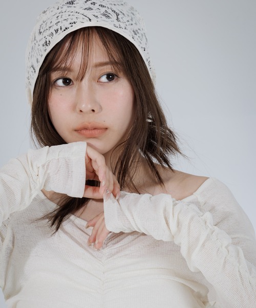 SENEE（セニー）の「drape sheer 2way tops（ドレープシアー2wayトップス）（Tシャツ/カットソー・レディース・ブラック/アイボリー・FREE）」の12枚目の写真