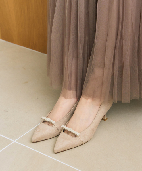 LE TALON（ルタロン）の「5cmポインテッドナローリボンパンプス（パンプス・レディース・ベージュ/ブラック×ブラック/モスグリーン・25cm/24.5cm/24cm/23.5cm/23cm/22.5cm/22cm）」の17枚目の写真