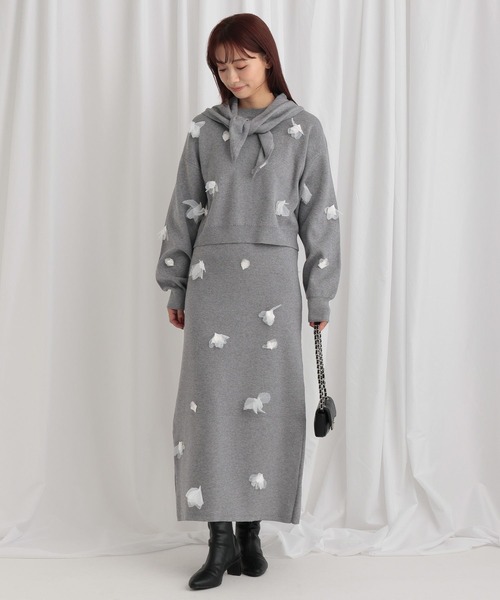 mysty woman(ミスティウーマン)の「3Dフラワーニットスカート 636957(スカート・レディース・グレー/ホワイト系その他/ブラック・FREE)」の14枚目の写真