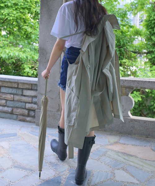 PAUL&ALICE(ポール&アリス)の「SUMMER RAGLAN COAT / KHAKI(トレンチコート・レディース・カーキ・FREE)」の1枚目の写真