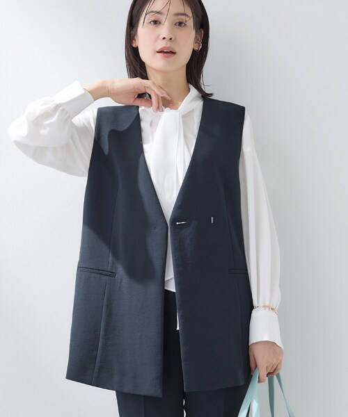 INDIVI（インディヴィ）の「【洗える／多機能／SETUP可】着る日傘ジレジャケット（ベスト・レディース・ベージュ/ブラック/ネイビー/サックスブルー・40/38/36/15 /13/05/19/03）」の14枚目の写真