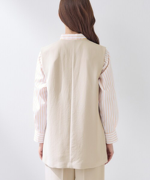 INDIVI（インディヴィ）の「【洗える／多機能／SETUP可】着る日傘ジレジャケット（ベスト・レディース・ベージュ/ブラック/ネイビー/サックスブルー・40/38/36/15 /13/05/19/03）」の20枚目の写真