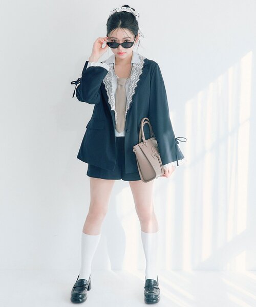 OLIVE des OLIVE（オリーブデオリーブ）の「レース衿ゆるたぽテーラードジャケット（テーラードジャケット・レディース・ブラウン/グレー/ネイビー・FREE）」の21枚目の写真