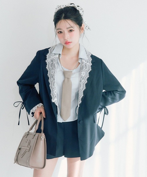 OLIVE des OLIVE（オリーブデオリーブ）の「【セットアップ対応/レース取り外し可】レース衿ゆるたぽテーラードジャケット（テーラードジャケット・レディース・ブラウン/ネイビー/グレー・FREE）」の5枚目の写真