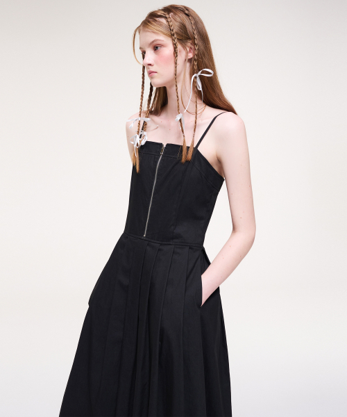 ETMON(エトモン)の「Front Zipper Pleats Slip Dress, Black(ワンピース・レディース・その他・S/M)」の3枚目の写真