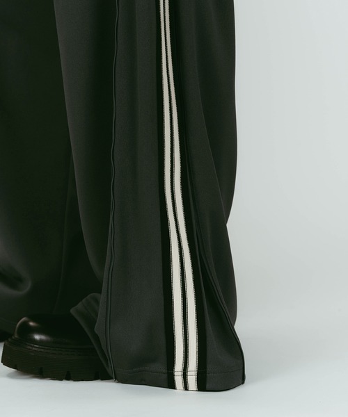 Knuth Marf(クヌースマーフ)の「【Knuth Marf】クヌースマーフ zip-up track pants(その他パンツ・レディース・ブラック/ブラウン/ブルー・XS/S)」の20枚目の写真