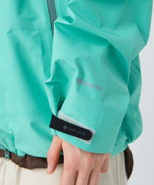 Snow Peak（スノーピーク）の「Snow Peak / GORE-TEX Rain Jacket レインジャケット（マウンテンパーカー・メンズ・ライトグリーン/グレイッシュベージュ/ブラック・XL/L/M/S）」の17枚目の写真