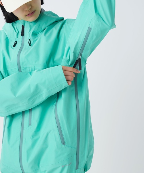 Snow Peak（スノーピーク）の「Snow Peak / GORE-TEX Rain Jacket レインジャケット（マウンテンパーカー・メンズ・ライトグリーン/グレイッシュベージュ/ブラック・XL/L/M/S）」の14枚目の写真