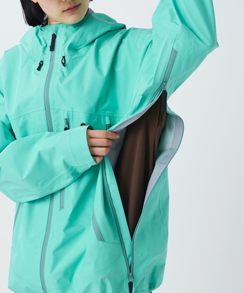 Snow Peak（スノーピーク）の「Snow Peak / GORE-TEX Rain Jacket レインジャケット（マウンテンパーカー・メンズ・ライトグリーン/グレイッシュベージュ/ブラック・XL/L/M/S）」の15枚目の写真