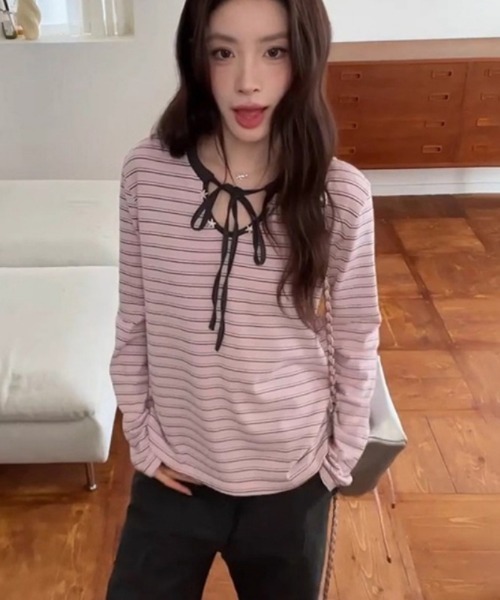 Ritzy(リッツィー)の「ネック貝殻飾りパネルボーダーロングスリーブTシャツ(Tシャツ/カットソー・レディース・ピンク・L/M)」の7枚目の写真