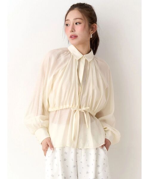 CALNAMUR(カルナムール)の「ギャザーラグランブラウス(シャツ/ブラウス・レディース・アイボリー/ホワイト/ピンク・FREE)」の11枚目の写真
