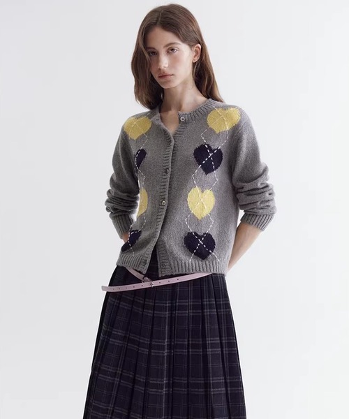 Fano Studios（ファノ ストゥディオズ）の「ハート柄アーガイル ニットカーディガン FC26S090【Fano Studios】【2026SS】（カーディガン/ボレロ・レディース・グレー・S/M/L）」の5枚目の写真