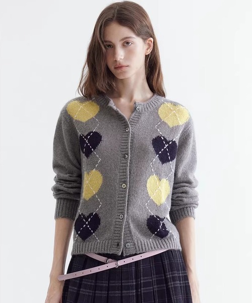 Fano Studios（ファノ ストゥディオズ）の「ハート柄アーガイル ニットカーディガン FC26S090【Fano Studios】【2026SS】（カーディガン/ボレロ・レディース・グレー・S/M/L）」の6枚目の写真