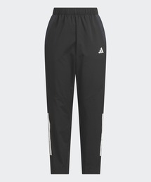 adidas（アディダス）の「エッセンシャルズ カモ パック レギュラーフィット ライト ウーブン フルレングス トラックパンツ / アディダス adidas（スウェットパンツ）」