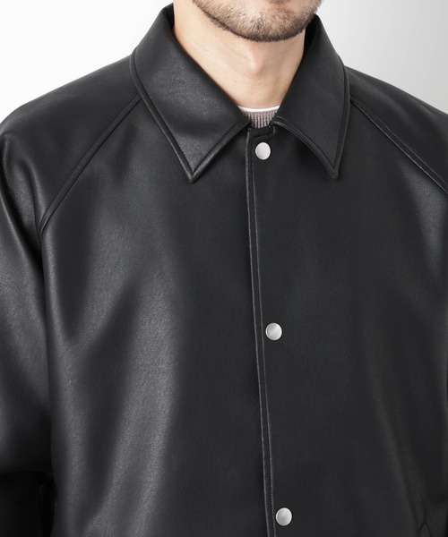 NANO universe（ナノユニバース）の「フェイクレザーリラックスコーチジャケット（ブルゾン・メンズ・ブラック/ブラウン・S/M/L）」の20枚目の写真