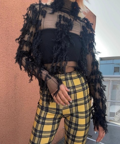 ENCLOSURE（エンクロージャー）の「【ENCLOSURE】Feather tulle tops（その他トップス・レディース・オレンジ/グリーン/ブルー/ブラック・FREE）」の18枚目の写真