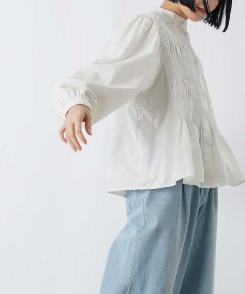 LUCA/LADY LUCK LUCA(ルカ/レディラックルカ)の「LC/LLL シャーリングブラウス(シャツ/ブラウス・レディース・オフホワイト・FREE)」の1枚目の写真