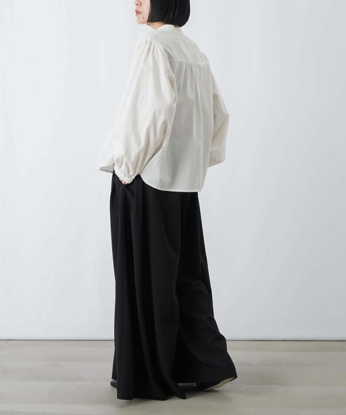 LUCA/LADY LUCK LUCA(ルカ/レディラックルカ)の「LC/LLL シャーリングブラウス(シャツ/ブラウス・レディース・オフホワイト・FREE)」の9枚目の写真