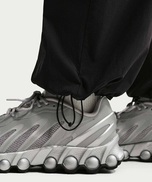 NIKE（ナイキ）の「ナイキ テック ウーブン ジョガー パンツ / Nike Tech Men's Dri-FIT Woven Pants IU7637-010 Black（その他パンツ・メンズ・ブラック・S/M/L/XL/2XL）」の7枚目の写真