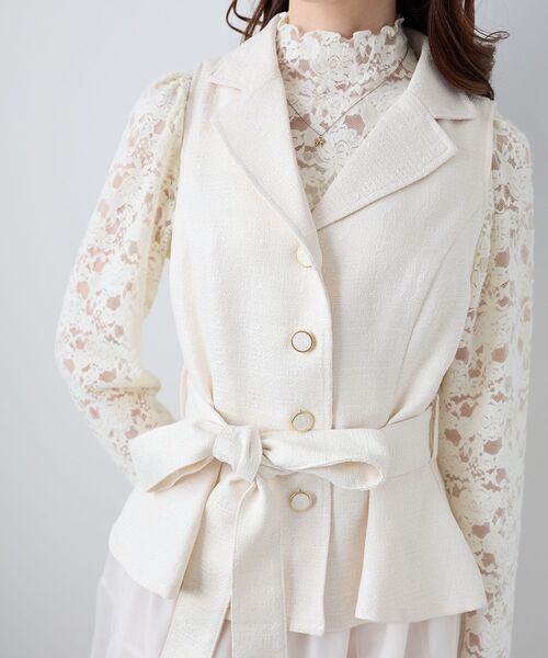 MAJESTIC LEGON（マジェスティックレゴン）の「ジレドッキングチュールワンピース（ワンピース・レディース・チャコールグレー/ベージュ/アイボリー・MEDIUM/SMALL）」の16枚目の写真