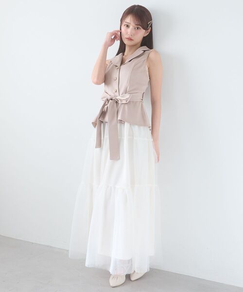 MAJESTIC LEGON（マジェスティックレゴン）の「ジレドッキングチュールワンピース（ワンピース・レディース・チャコールグレー/ベージュ/アイボリー・MEDIUM/SMALL）」の17枚目の写真