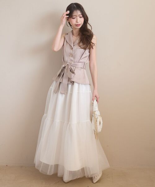 MAJESTIC LEGON（マジェスティックレゴン）の「ジレドッキングチュールワンピース（ワンピース・レディース・チャコールグレー/ベージュ/アイボリー・MEDIUM/SMALL）」の22枚目の写真