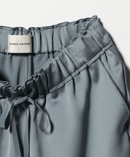 AEWEN MATOPH（イウエン マトフ）の「＜AEWEN MATOPH＞サテンメローイージーパンツ ‐ ウォッシャブル ‐（その他パンツ・レディース・ライトブルー/ブラック/ベージュ・38/36/34）」の12枚目の写真