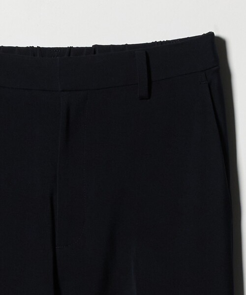 UNITED ARROWS(ユナイテッドアローズ)の「FEEL CLEAN スリム パンツ ‐防しわ ストレッチ UVカット‐(スラックス・レディース・ブラック/ネイビー・34/40/36/38)」の19枚目の写真