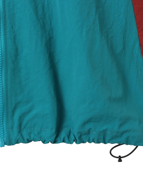 atmos（アトモス）の「atmos Bicolor Truck Jacket / アトモス バイカラー トラック ジャケット（ナイロンジャケット・メンズ・ベージュ/ブルー・M/L/XL）」の8枚目の写真
