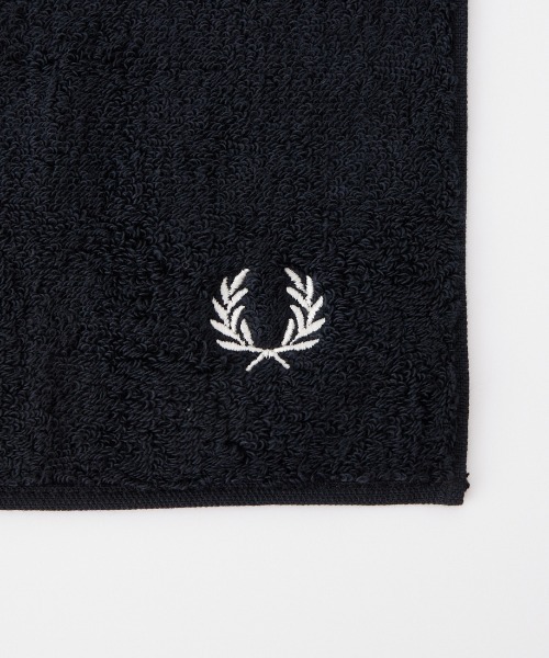 FRED PERRY（フレッドペリー）の「[FRED PERRY/フレッドペリー] ワンポイントロゴ刺繍 タオルハンカチ（ハンカチ/ハンドタオル・レディース・ブルー/ダークグリーン/ブラック/ホワイト・ONE SIZE）」の14枚目の写真