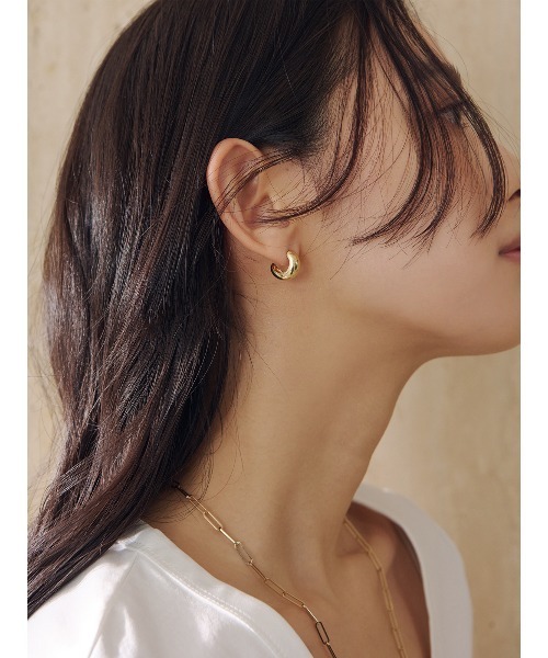 anuans（アニュアンス）の「SLV925 ムーンフープピアス small（ピアス（両耳用）・レディース・シルバー/ゴールド・ﾌﾘ-）」の5枚目の写真