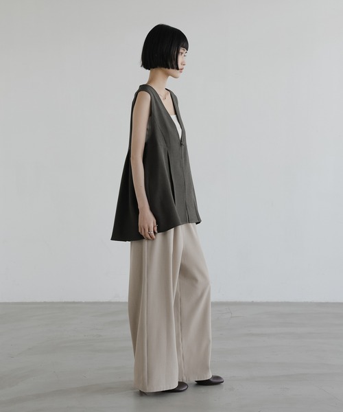 LOWRYS FARM（ローリーズファーム）の「ホップサックベスト 602813（ベスト・レディース・チャコールグレー/ブラウン/ベージュ・FREE）」の19枚目の写真