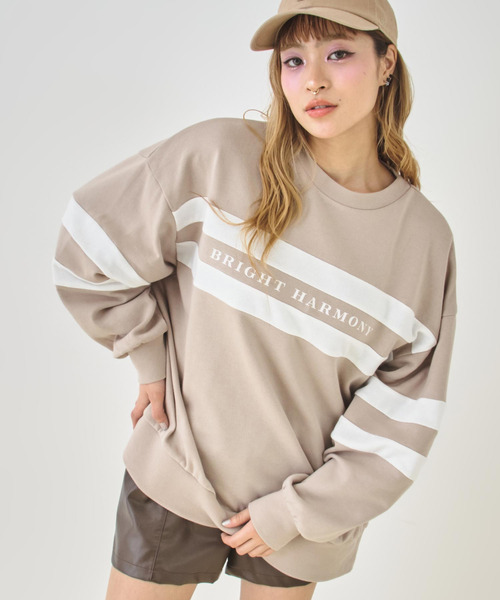 ANAP(アナップ)の「バイカラー配色オーバーサイズミニ裏毛プルオーバー(スウェット・レディース・レッド/ネイビー/ベージュ・F)」の1枚目の写真