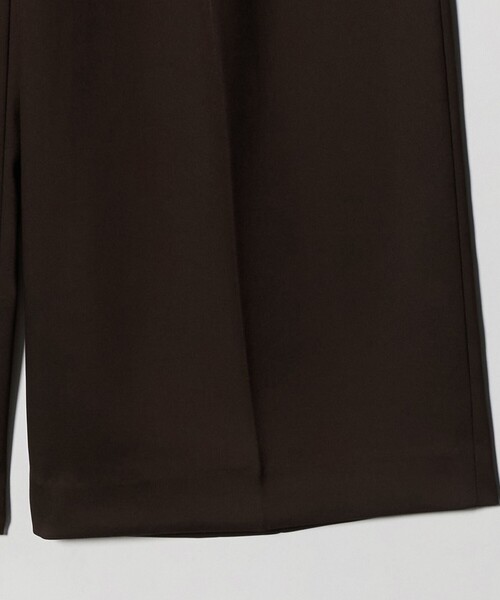 BEAUTY&YOUTH UNITED ARROWS（ビューティーアンドユースユナイテッドアローズ）の「ポリエステル ドレープ 2タック ワイドパンツ ウォッシャブル（その他パンツ・レディース・ブラック/ダークブラウン/オフホワイト・S/M/XS）」の17枚目の写真