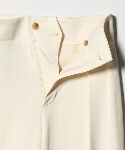 BEAUTY&YOUTH UNITED ARROWS（ビューティーアンドユースユナイテッドアローズ）の「ポリエステル ドレープ 2タック ワイドパンツ ウォッシャブル（その他パンツ・レディース・ブラック/ダークブラウン/オフホワイト・S/M/XS）」の21枚目の写真