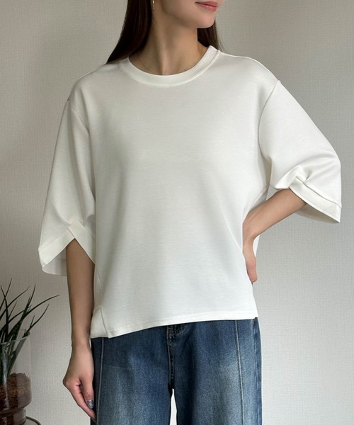LOWO(ロワ)の「ハーフスリーブスウェットプルオーバー(Tシャツ/カットソー・レディース・ベージュ/ブラック/オフホワイト・FREE)」の4枚目の写真