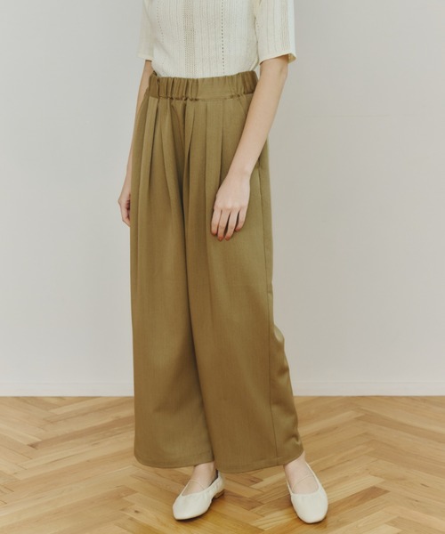 OLUN(オルン)の「easy tuck slacks pants/イージータックスラックスパンツ【セットアップ対応】(スラックス・レディース・ブラウン/アイボリー・MEDIUM/SMALL)」の21枚目の写真