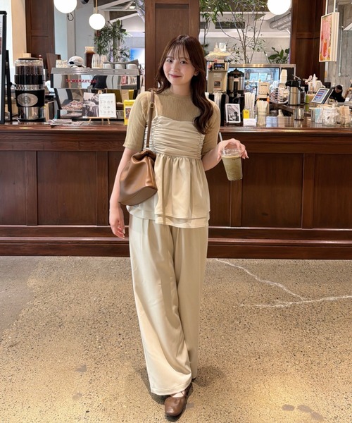 OLUN(オルン)の「easy tuck slacks pants/イージータックスラックスパンツ【セットアップ対応】(スラックス・レディース・ブラウン/アイボリー・MEDIUM/SMALL)」の14枚目の写真