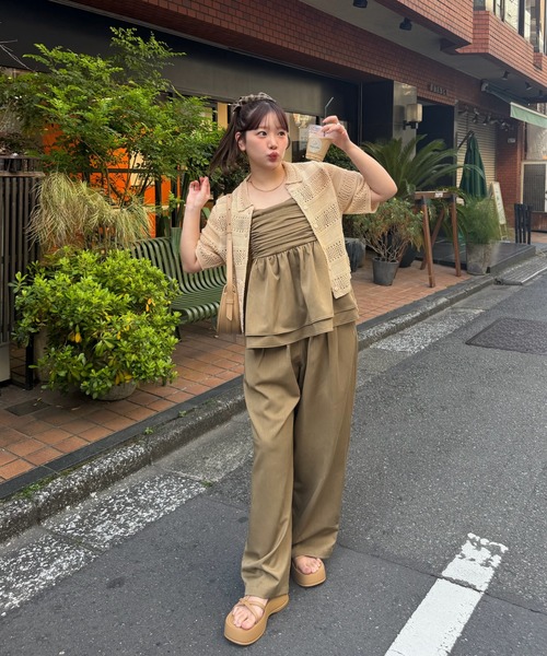 OLUN(オルン)の「easy tuck slacks pants/イージータックスラックスパンツ【セットアップ対応】(スラックス・レディース・ブラウン/アイボリー・MEDIUM/SMALL)」の11枚目の写真