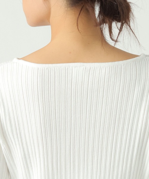 Elura（エルーラ）の「異素材切り替えフリルプルオーバー/659642（ニット/セーター・レディース・ホワイト/ライトグレー/ネイビー・FREE）」の19枚目の写真